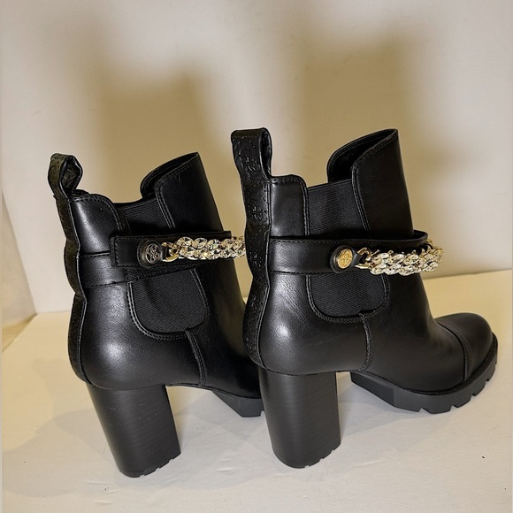 GUESS Ankle Boots with Chain Detail Ankle Strap in box - Picture 11 of 12